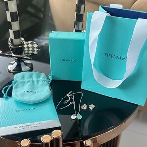 Tiffany & Co. Silver Jewelry Set - Aqua
